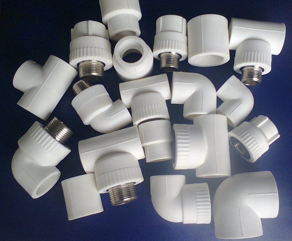 专业转让 余姚市石磊塑料模具厂PPR管件模具——您的优质生产解决方案