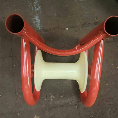 Pe燃气管道耐用直跑平板滑轮铝制轮 燃气管道高效运输的可靠配件